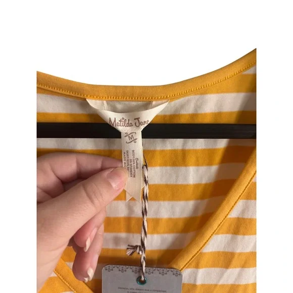 Matilda Jane Womens Yellow Striped Floral Tiered Tunic Top Sleeveless Medium NWT - Picture 2 of 4